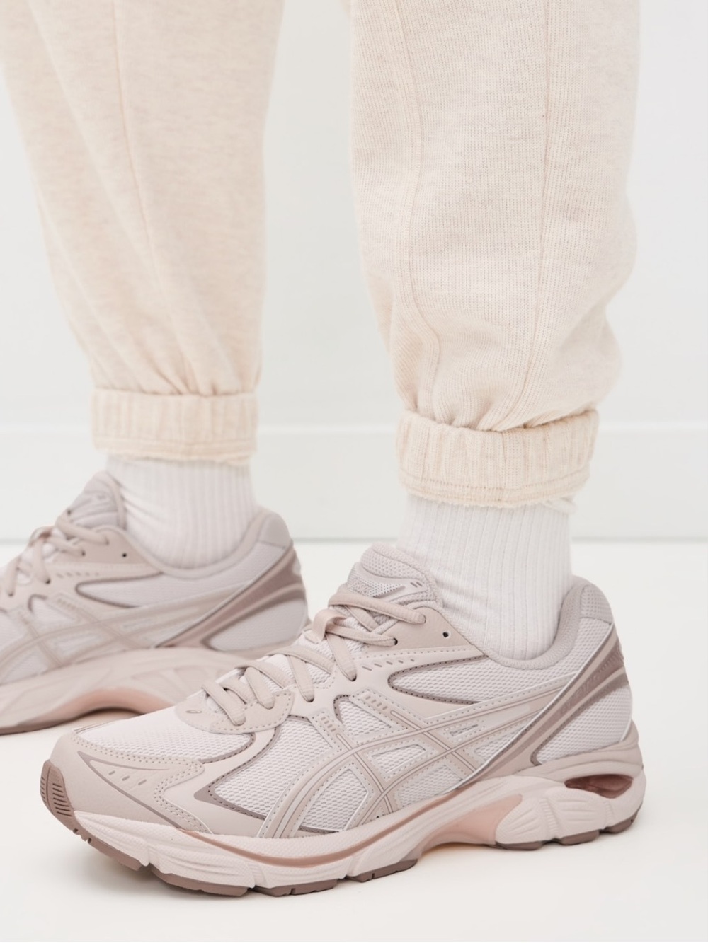 ASICS
GT-2160 Sneakers Color: Blush/Mineral Beige women size 5.5 gently used - Picture 2 of 16